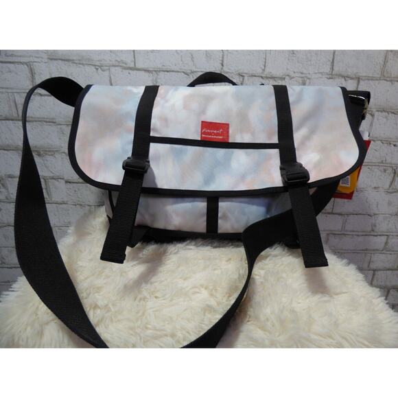 Free People Handbags - $178 Free People Movement x Manhattan Portage Cloud XL Messenger Bag NEW